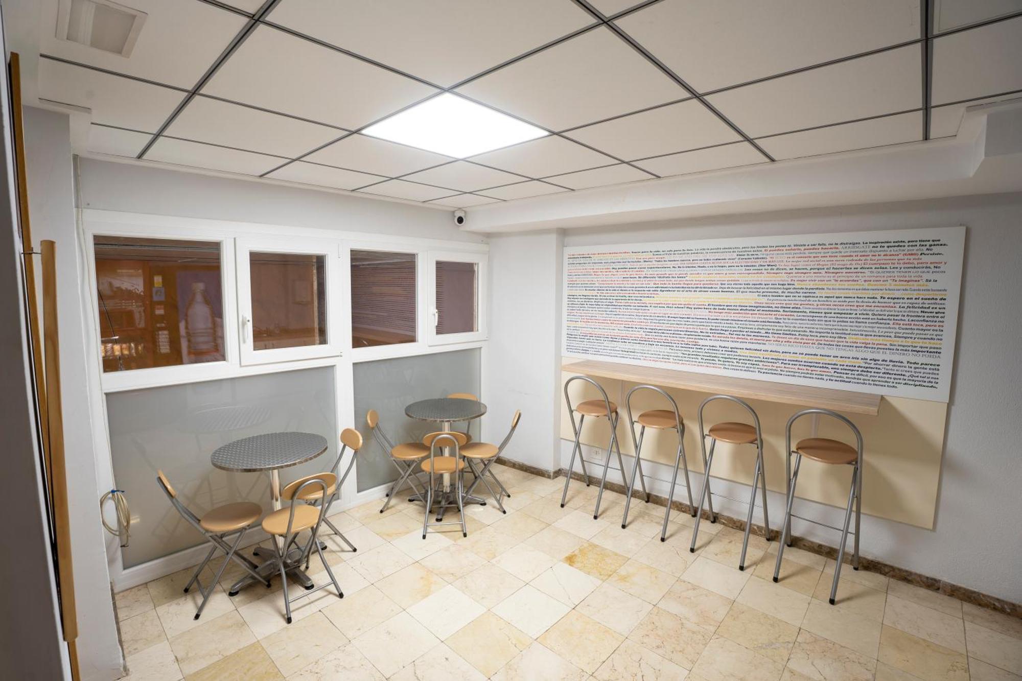 Hostal Residencia Pasaje Novelda Εξωτερικό φωτογραφία