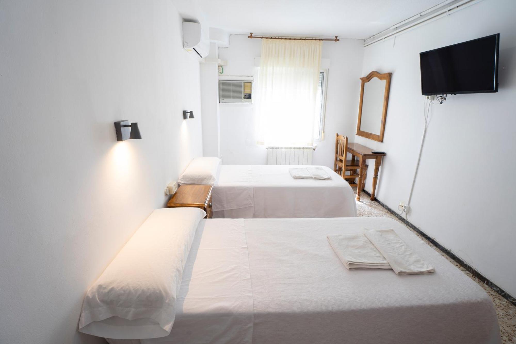 Hostal Residencia Pasaje Novelda Εξωτερικό φωτογραφία