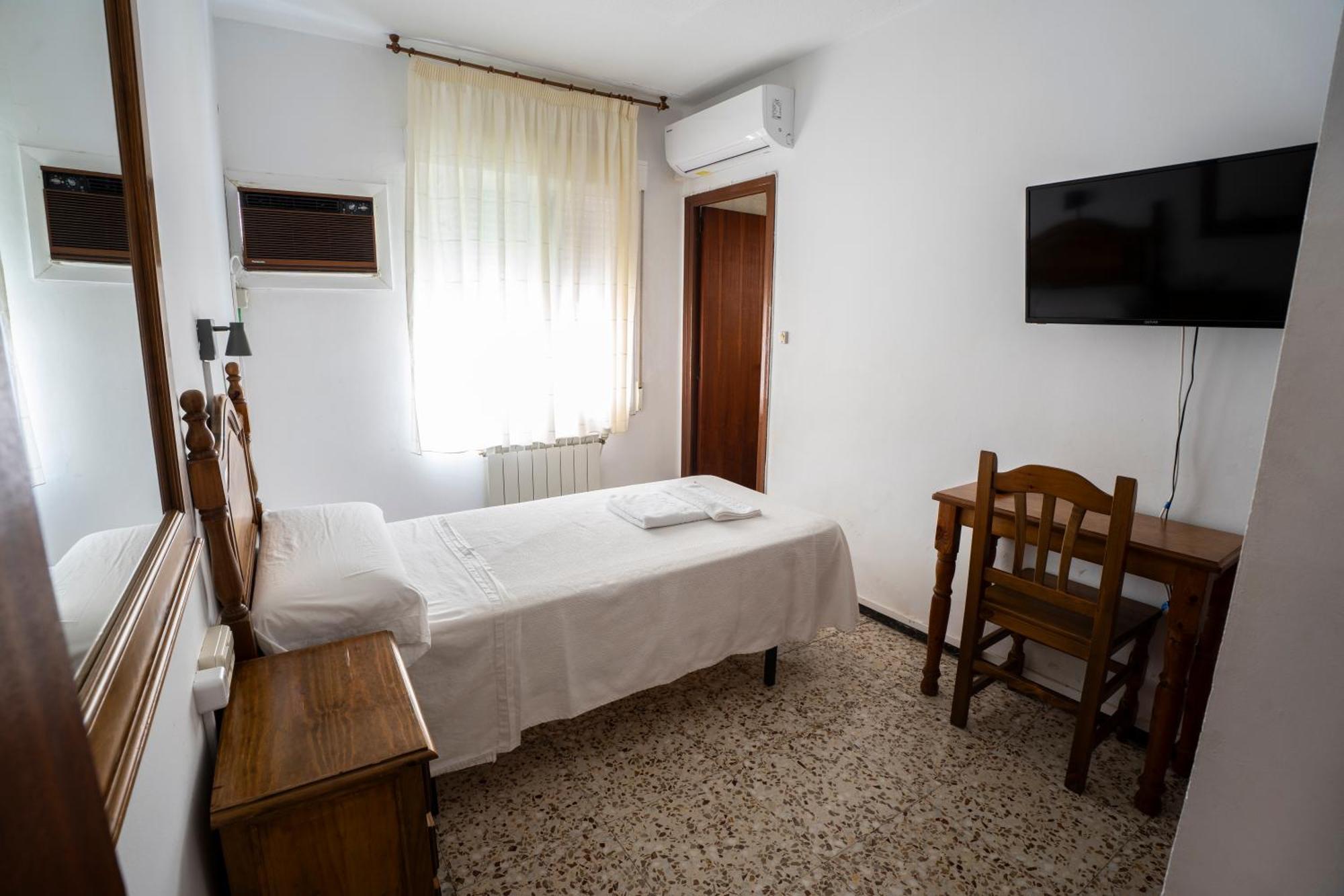 Hostal Residencia Pasaje Novelda Εξωτερικό φωτογραφία