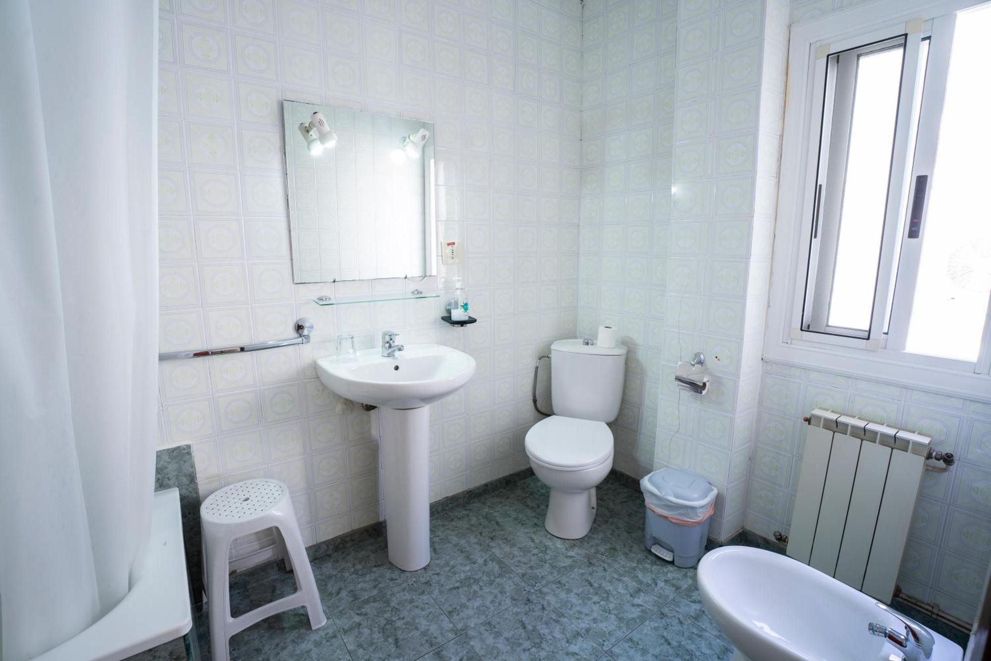 Hostal Residencia Pasaje Novelda Εξωτερικό φωτογραφία